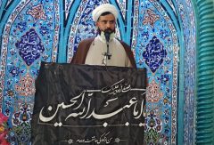 انداختن مشکلات به گردن تحریم به معنای شانه خالی کردن از زیر بار مسئولیت است