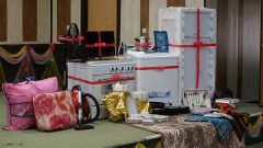 اهدای ۲۵ سری جهیزیه به زوجین نیازمند فهرجی