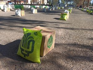 توزیع ۴ هزار بسته معیشتی کمک های مومنانه در فهرج