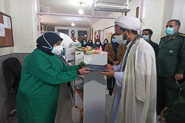 تجلیل از سفیدپوشان مدافع سلامت فهرج به مناسبت روز پرستار