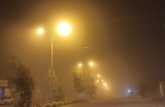 انسداد محورهای مواصلاتی فهرج بر اثر طوفان