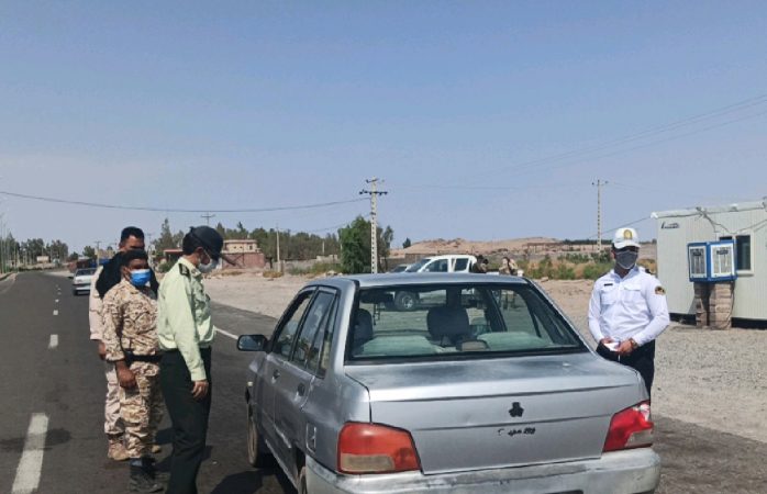 اعمال طرح ممنوعیت تردد خودروهای غیربومی توسط پلیس فهرج