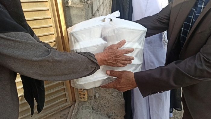 طبخ و توزیع ۵۰ هزار پرس غذای گرم در فهرج بمناسبت ماه مبارک رمضان