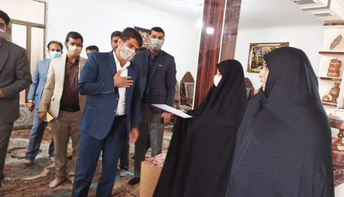 دیدار و تکریم از خانواده معظم شهدا در فهرج