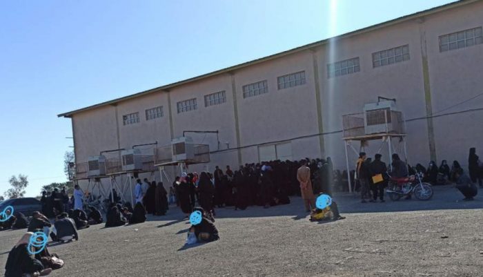 فصل سرما و مصائب مردم شهرستان فهرج در تهیه نفت سفید