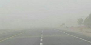 انسداد محور فهرج – زاهدان بدلیل طوفان شن