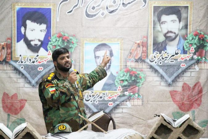 خون پاک شهدا، حافظ نظام و انقلاب است