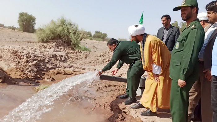 ۷ هزار خانوار فهرجی از نعمت آب گوارا بهره مند شدند + تصاویر