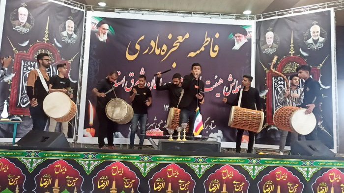 هیئات مذهبی شرق استان کرمان در فهرج به استقبال ایام فاطمه رفتند