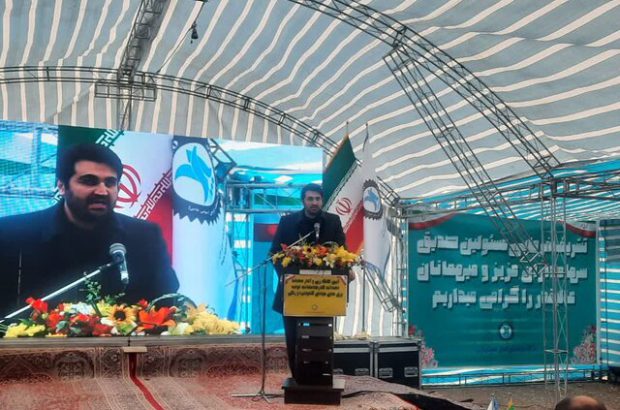 نظام مالیالتی باید در خدمت تولید و فعالیت‌های مولد و سرمایه‌گذاری کشور باشد