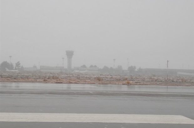 پرواز تهران ـ کرمان به فرودگاه مهرآباد بازگشت