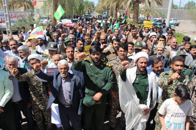 راهپیمایی مردم فهرج‌ در حمایت از عملیات وعده صادق