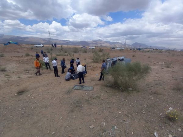 ۲ کشته و ۵ مصدوم در واژگونی وانت