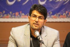 شورای اداری فهرج، ملزم به همکاری با دفتر امام جمعه است