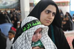 هم نوایی شیرخوارگان حسینی فهرج با طفل تشنه کربلا