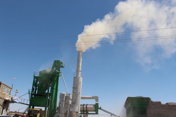 بهره برداری از کارخانه آسفالت بخش خصوصی در روستای عامریه فهرج