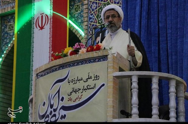 ارتش و سپاه بخشی از قدرت نظامی ایران را به رخ دشمنان کشیدند