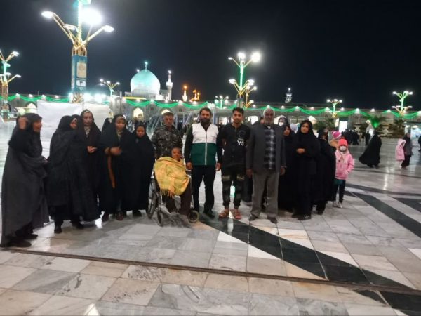 ۴۵ زائر اولی فهرجی به پابوس امام مهربانی ها رفتند