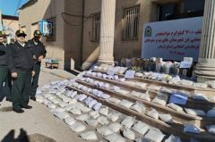کشف ۷۰۰ کیلوگرم انواع مواد مخدر صنعتی و سنتی در کرمان