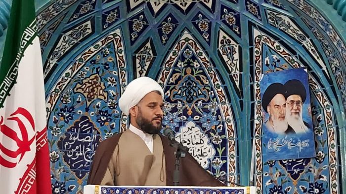 آمریکا کشوری با خوی استکباری است