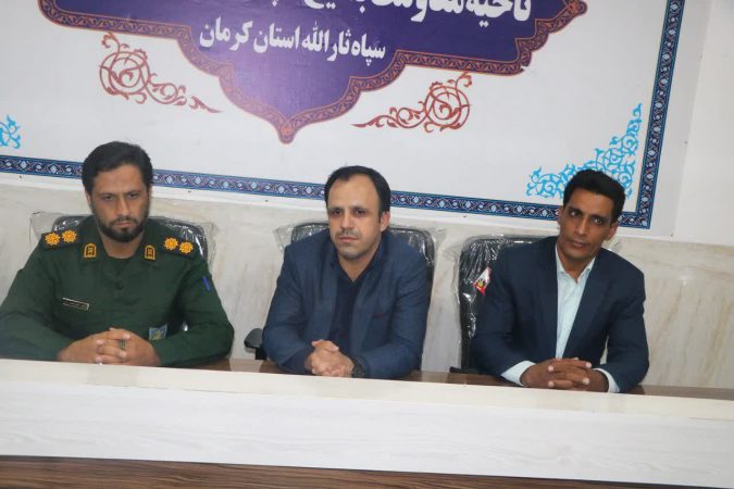 تاکید فرمانده سپاه فهرج بر حمایت از قشر نخبگانی و هنرمند