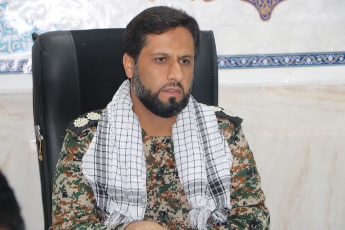 چفیه بسیج نماد مقاومت است