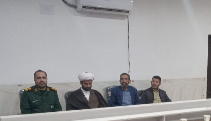 بررسی مشکلات کشاورزان در مجمع بسیج شهرستان فهرج