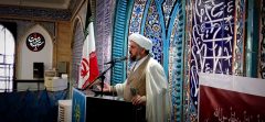 به وجود سپاه پاسداران افتخار می‌کنیم
