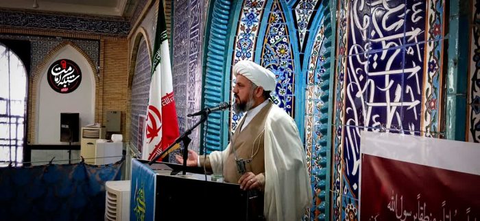 به وجود سپاه پاسداران افتخار می‌کنیم