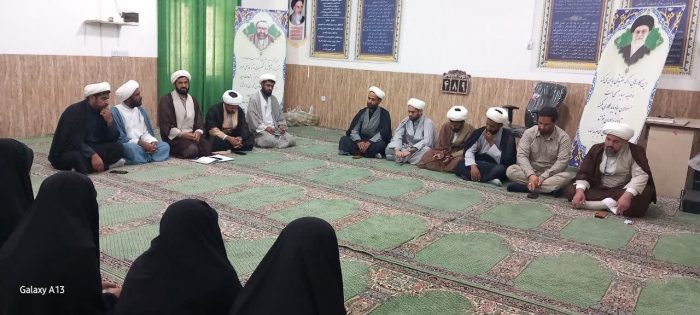 شبکه صالحین نیازمند ارتباط مستمر با روحانیت انقلابی است