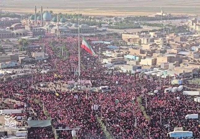 ایران امروز هم به احترام امام شهید برخاست/ قم امروز آرام و قرار ندارد