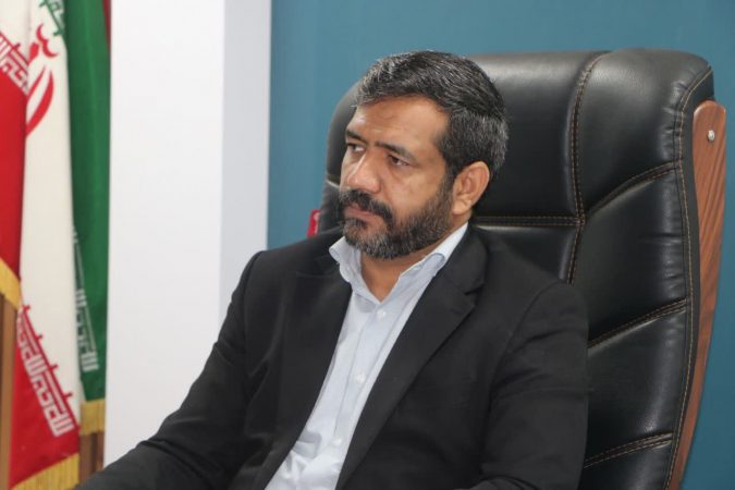 نقد منصفانه خبرنگاران به توسعه فهرج کمک می‌کند